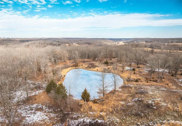 $695,000 | 0 Camping Paradise Road, Roach, MO 65787