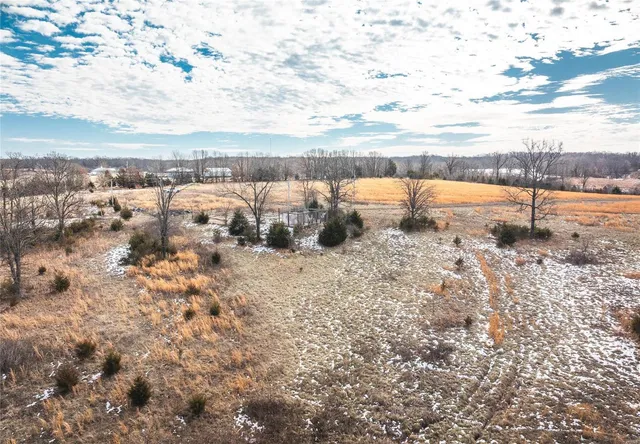 $695,000 | 0 Camping Paradise Road, Roach, MO 65787
