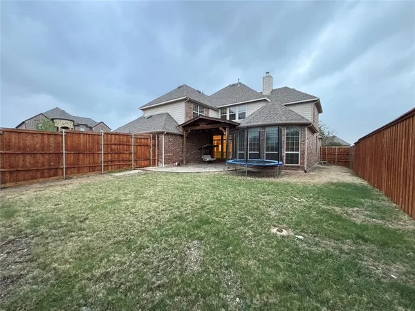 $3,800 | 7812 Edgeglen Trail, Sachse, TX 75048