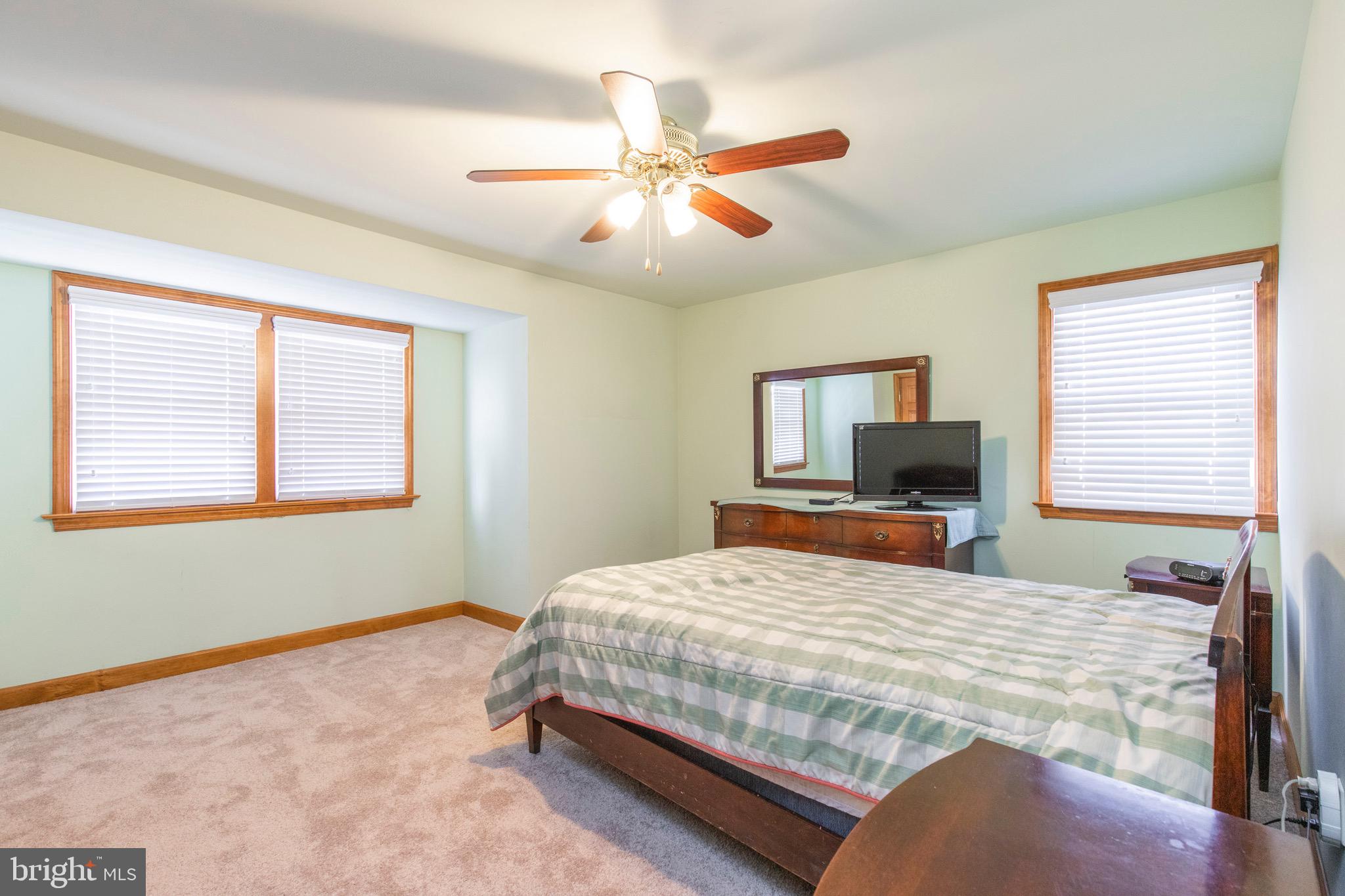 832 Hood Road Swarthmore, PA 19081 - Photo 13 of 28 Master