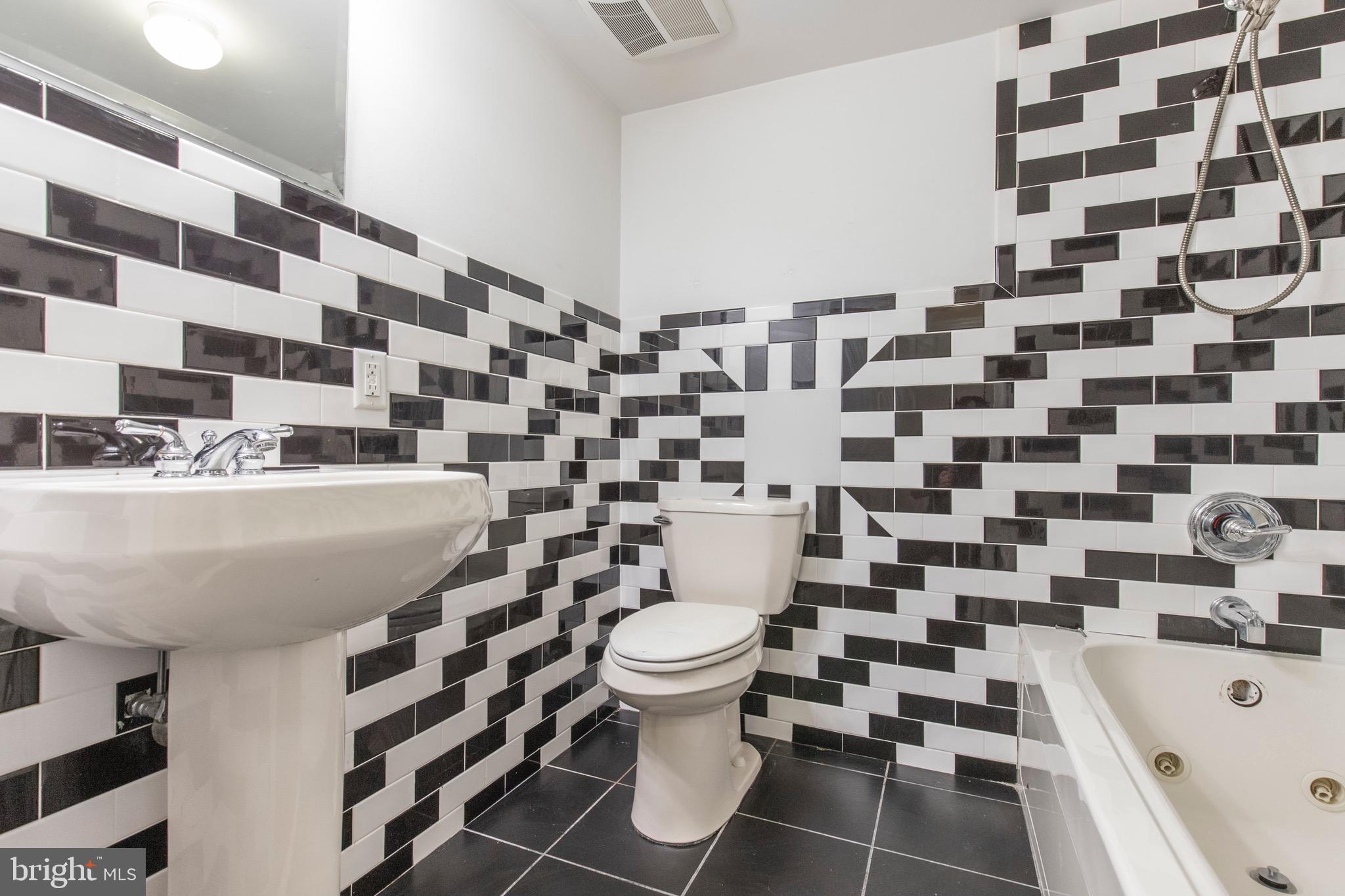 832 Hood Road Swarthmore, PA 19081 - Photo 22 of 28 Basement Full Bath