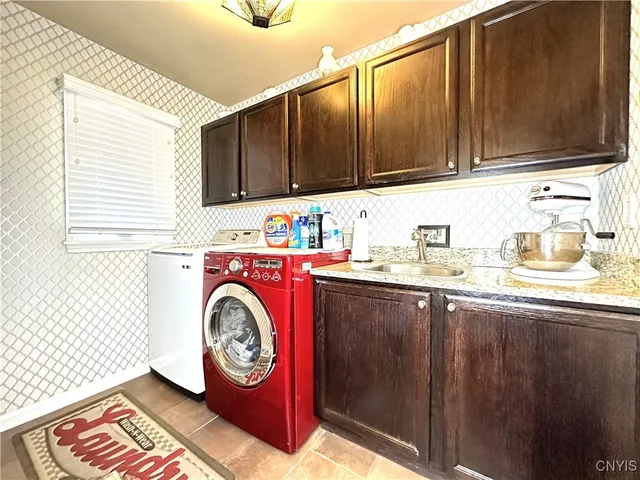 $450,000 | 116 Spyglass Lane, Manlius, NY 13066