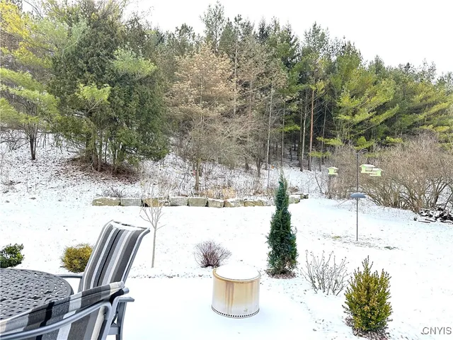 $450,000 | 116 Spyglass Lane, Manlius, NY 13066