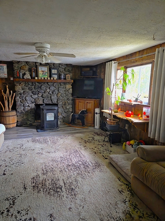 878 Flat Hill Road Lunenburg, MA 01462 - Photo 10 of 17