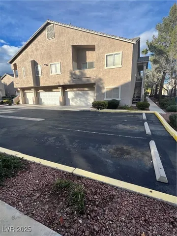 $1,575 | 2152 Quarry Ridge Street, Unit 103, Las Vegas, NV 89117