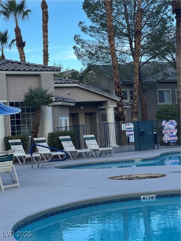 2152 Quarry Ridge Street, Unit 103 Las Vegas, NV 89117 - Photo 37 of 43 View of community pool