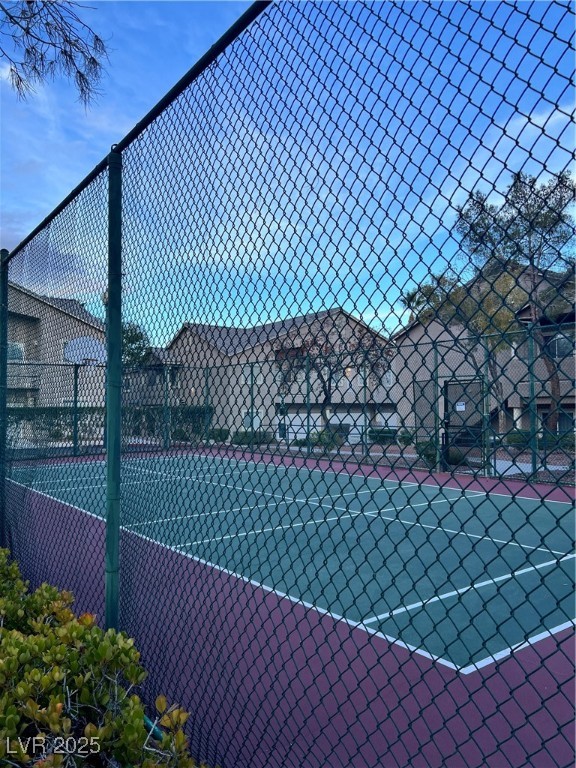 2152 Quarry Ridge Street, Unit 103 Las Vegas, NV 89117 - Photo 38 of 43 View of tennis court