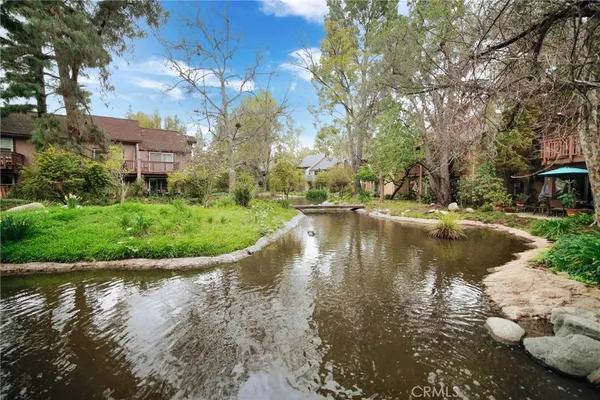$509,999 | 7101 Farralone Avenue, Unit 135, Canoga Park, CA 91303
