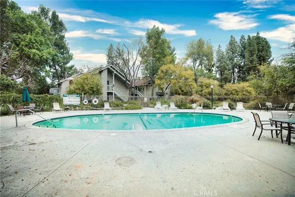 $509,999 | 7101 Farralone Avenue, Unit 135, Canoga Park, CA 91303