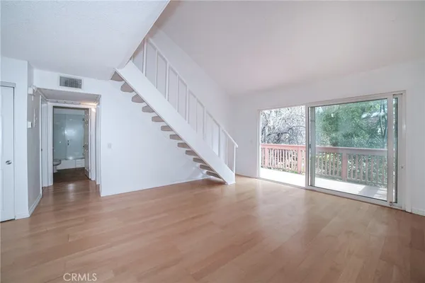 $509,999 | 7101 Farralone Avenue, Unit 135, Canoga Park, CA 91303