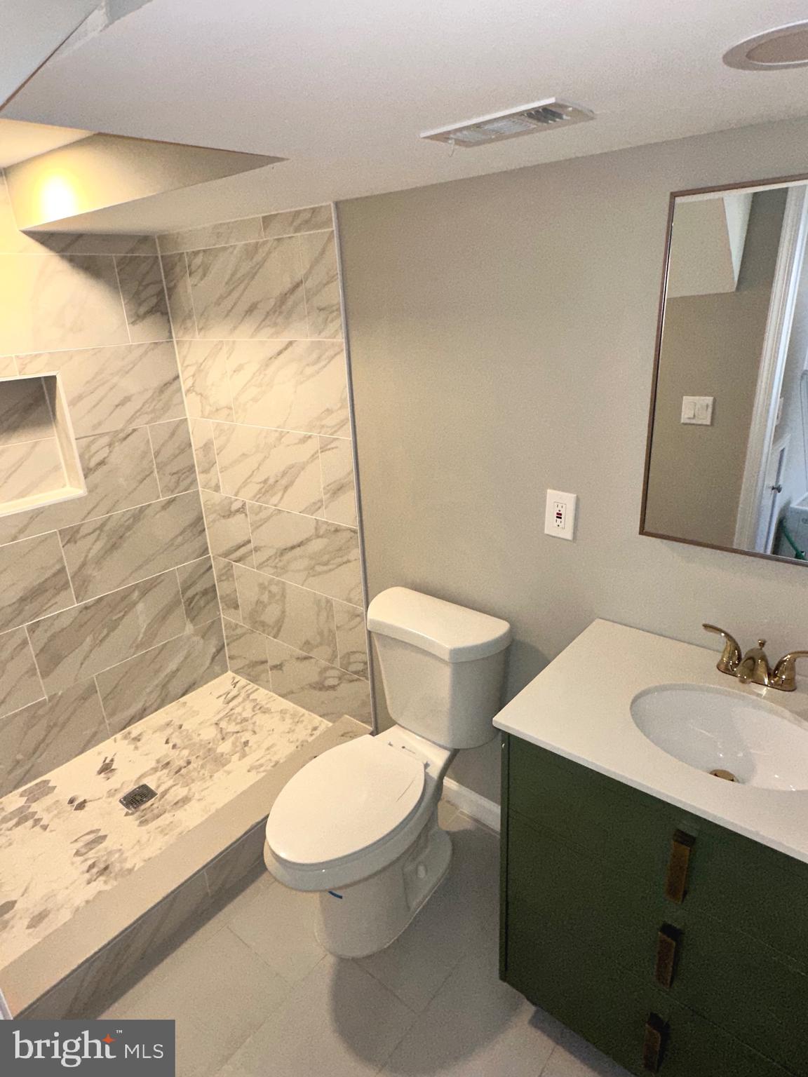 4872 Greencrest Road Baltimore, MD 21206 - Photo 19 of 21