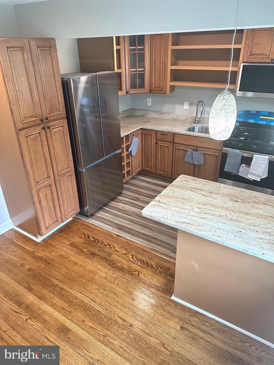 4872 Greencrest Road Baltimore, MD 21206 - Photo 5 of 21