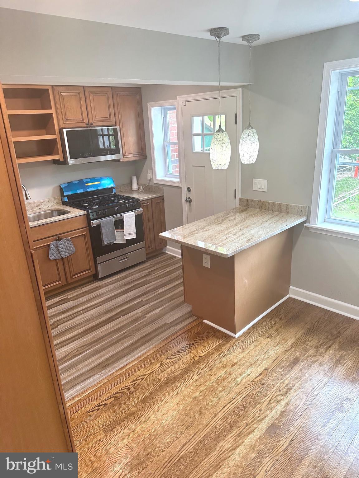4872 Greencrest Road Baltimore, MD 21206 - Photo 6 of 21