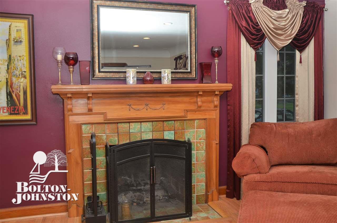 1420 Harvard Road Grosse Pointe, MI 48230 - Photo 5 of 34 31354288-4.JPG