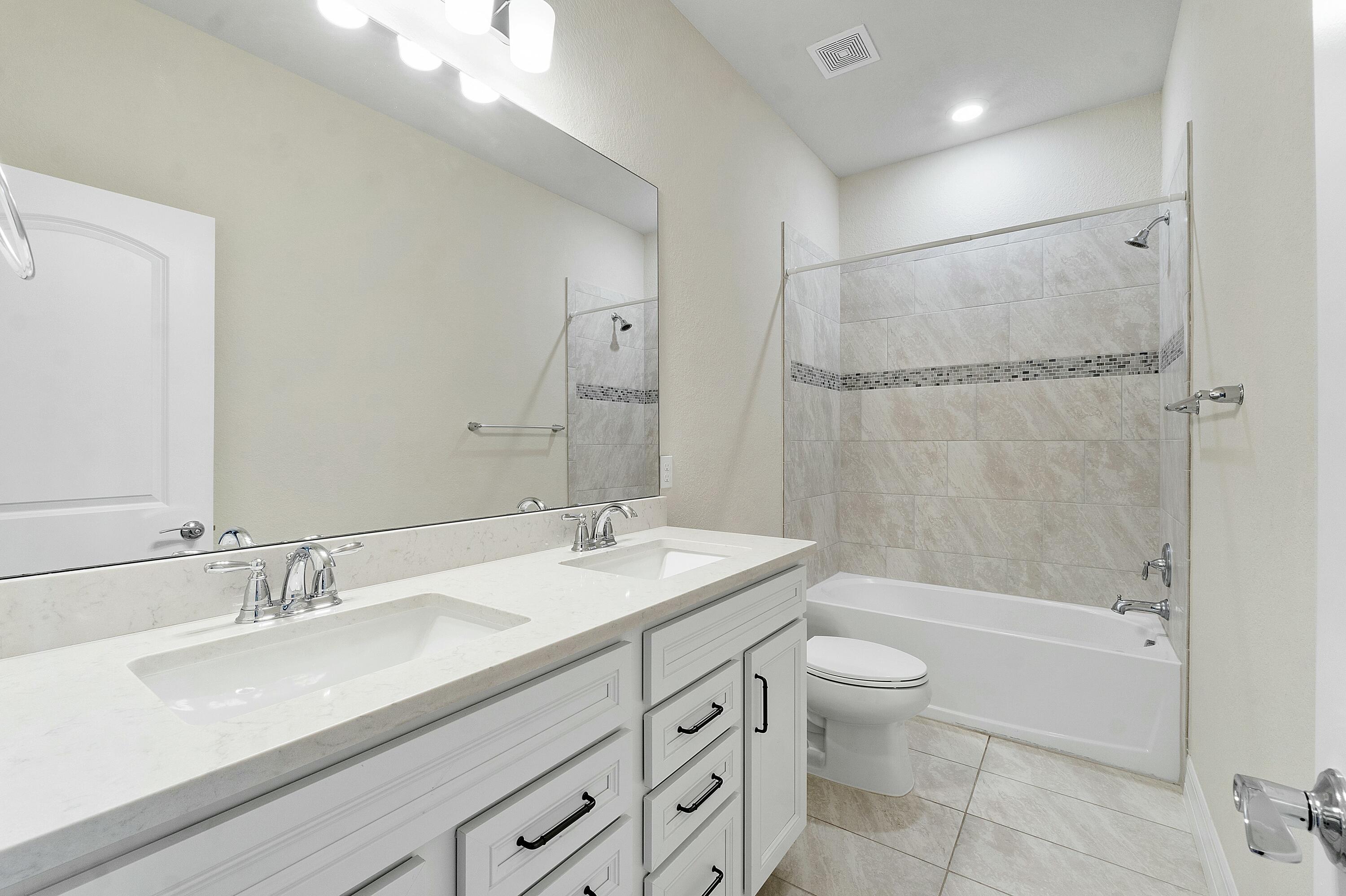 4853 Chantilly Road Lake Worth, FL 33467 - Photo 21 of 37 tempImageYmLHjl
