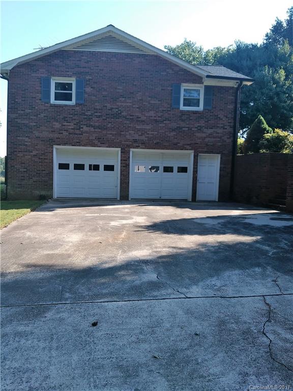 971 Hill Road Lincolnton, NC 28092 - Photo 2 of 17 Gallery Image 2