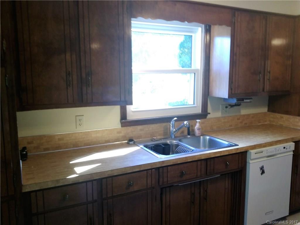 971 Hill Road Lincolnton, NC 28092 - Photo 5 of 17 Gallery Image 5