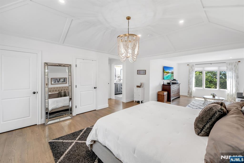 22 Fox Boro Road Wayne, NJ 07470 - Photo 23 of 50