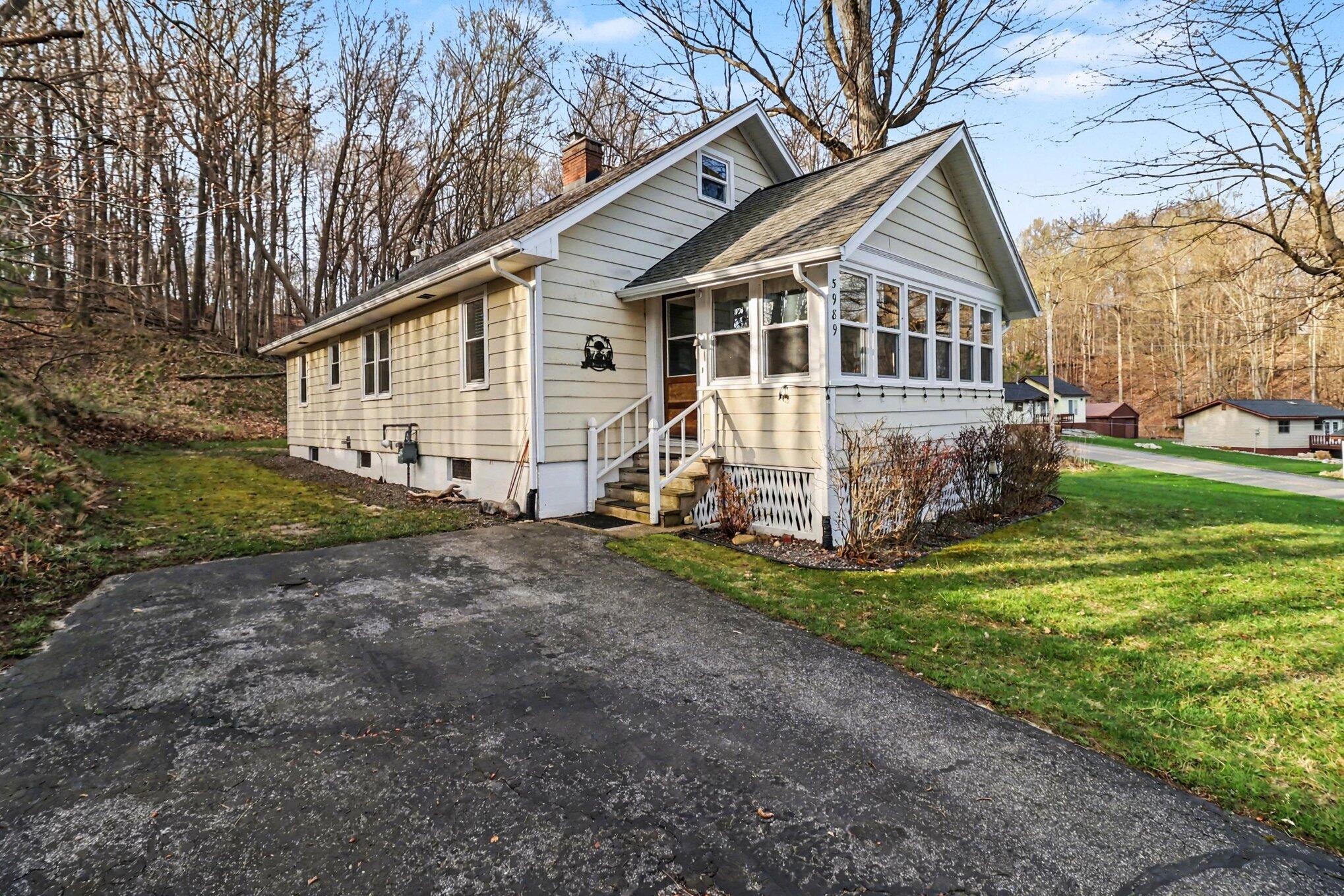 5989 Barnhart Road Ludington, MI 49431 - Photo 13 of 56 file_8312