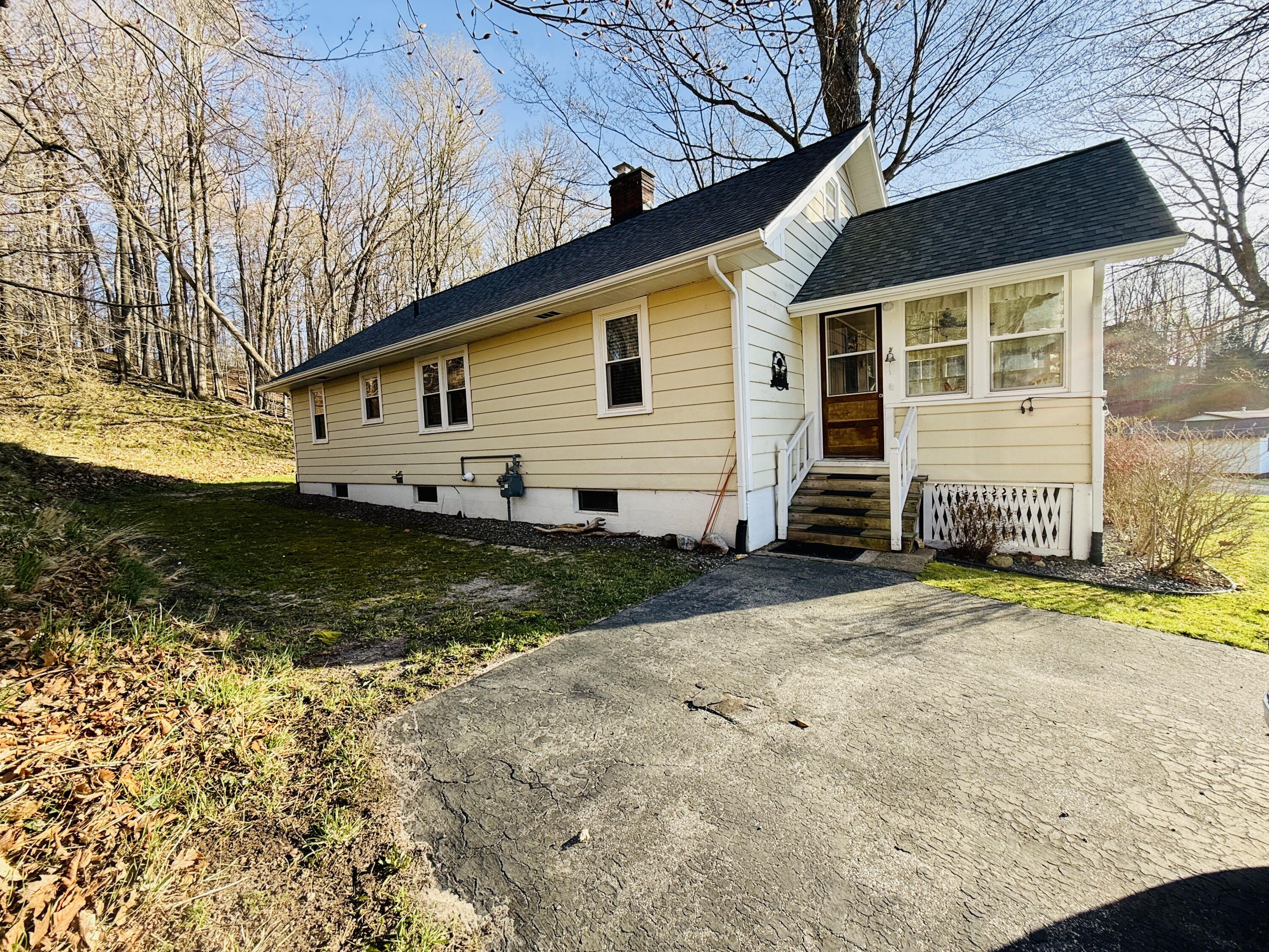 5989 Barnhart Road Ludington, MI 49431 - Photo 14 of 56 Newer Roof