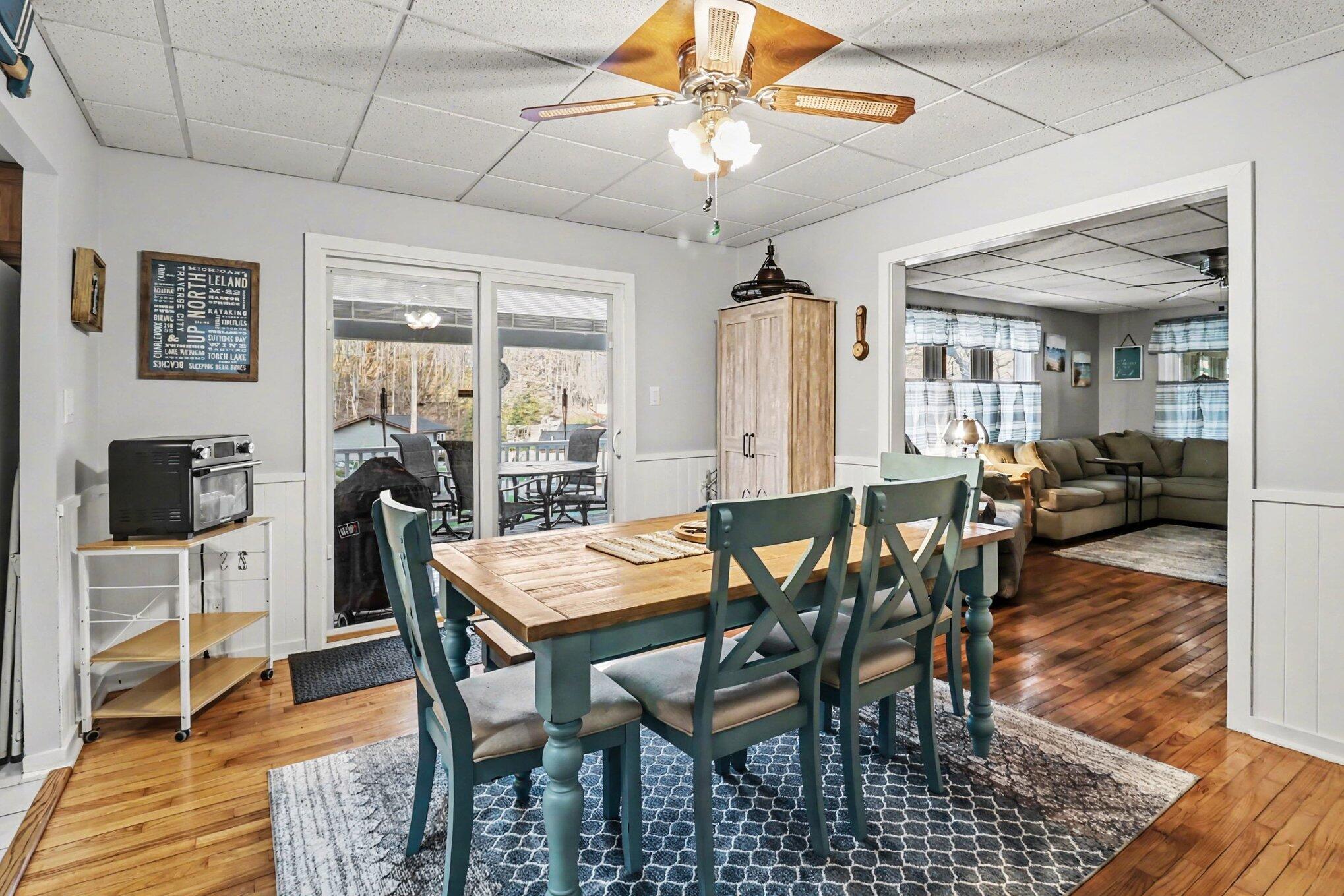 5989 Barnhart Road Ludington, MI 49431 - Photo 33 of 56 Full Dining area