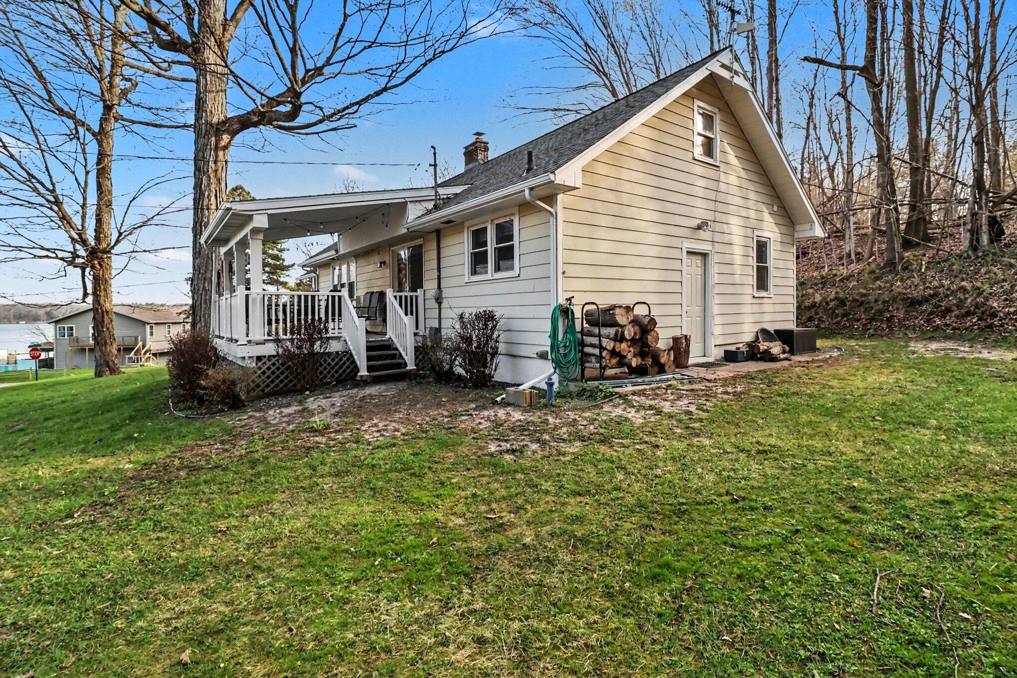 5989 Barnhart Road Ludington, MI 49431 - Photo 7 of 56 file_9709