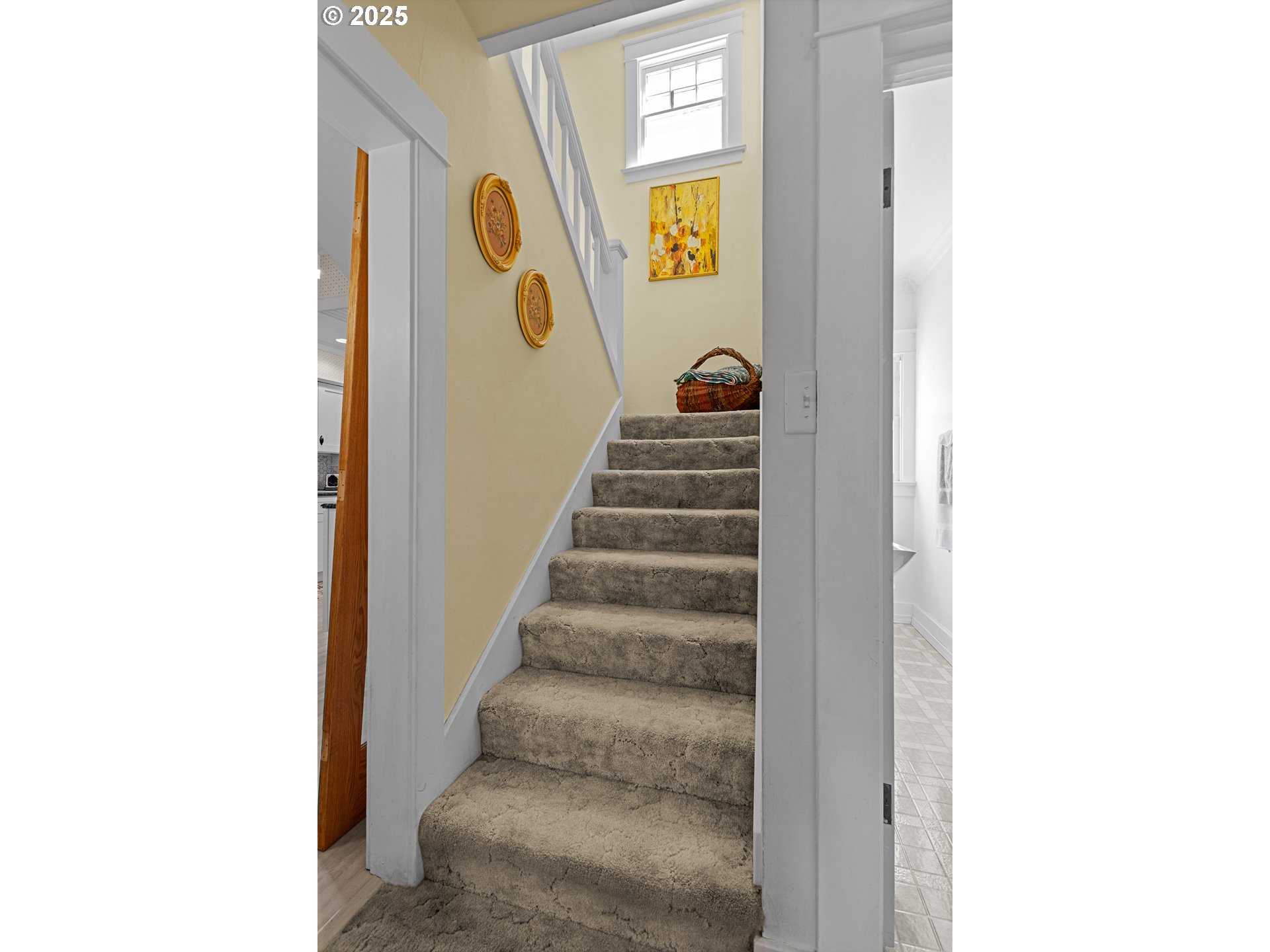 1112 Spruce Street Myrtle Point, OR 97458 - Photo 29 of 47 a view of an entryway with stairs