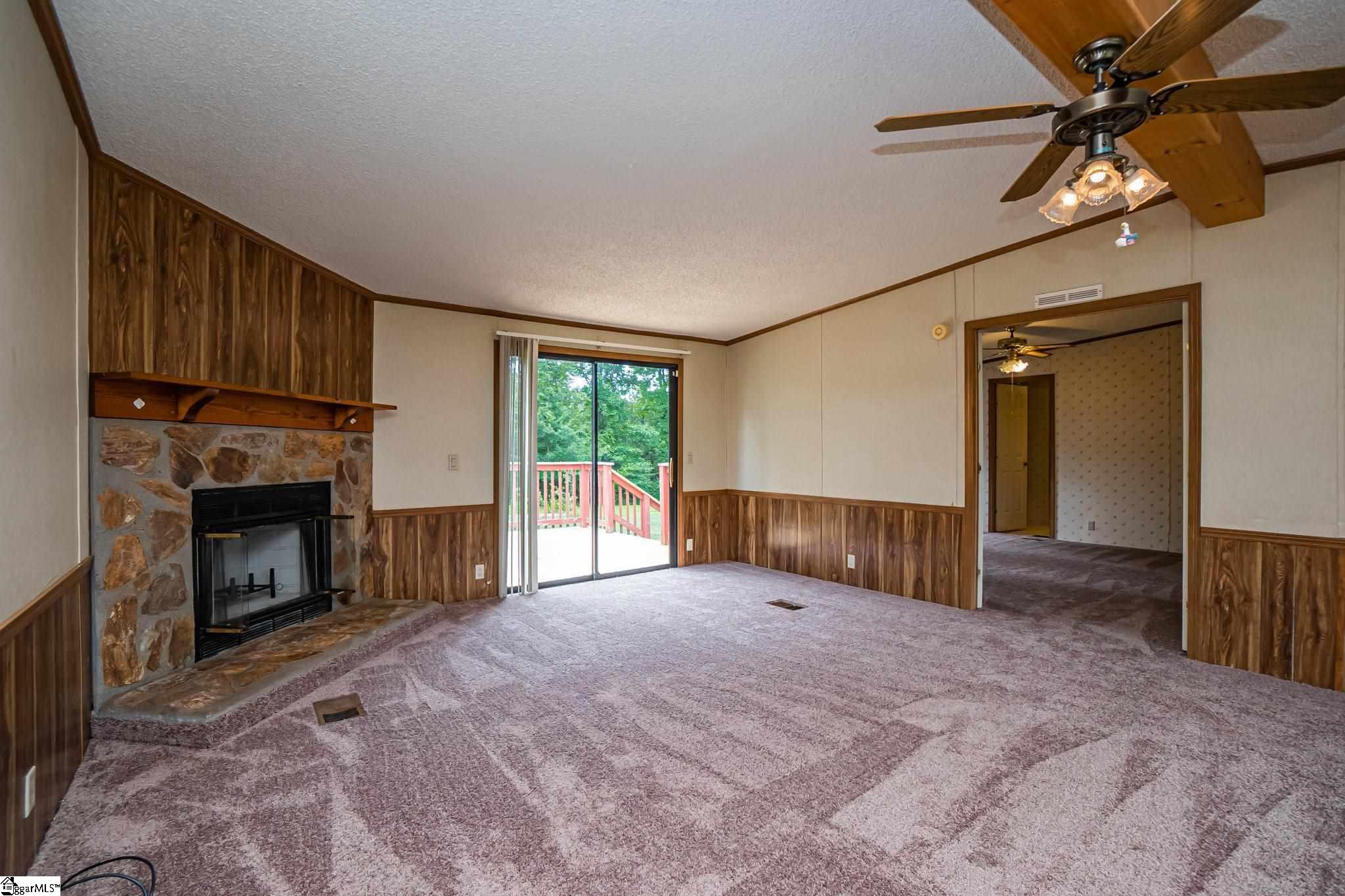 1083 Gilliam Road Greer, SC 29651 - Photo 3 of 26
