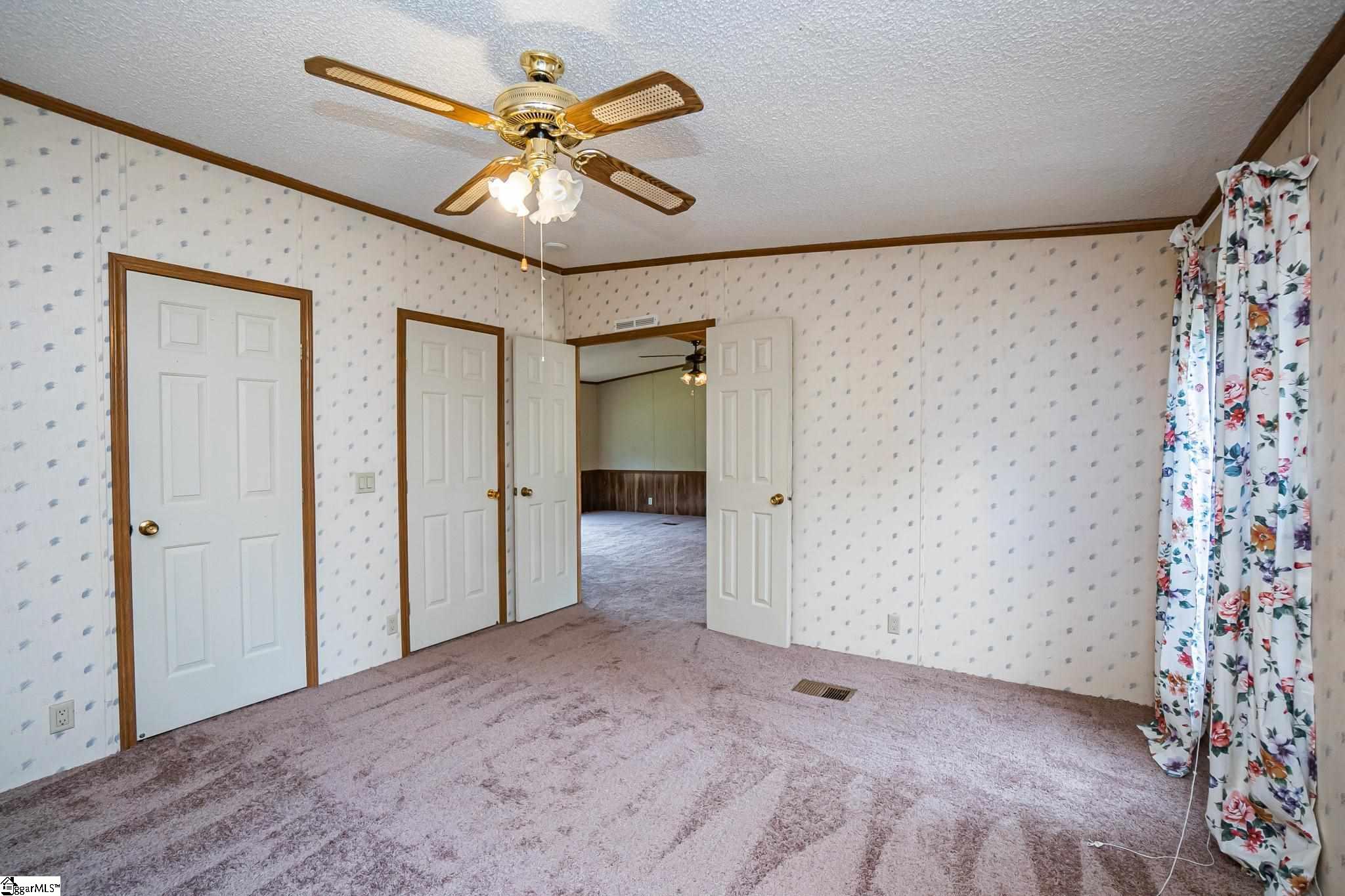 1083 Gilliam Road Greer, SC 29651 - Photo 6 of 26