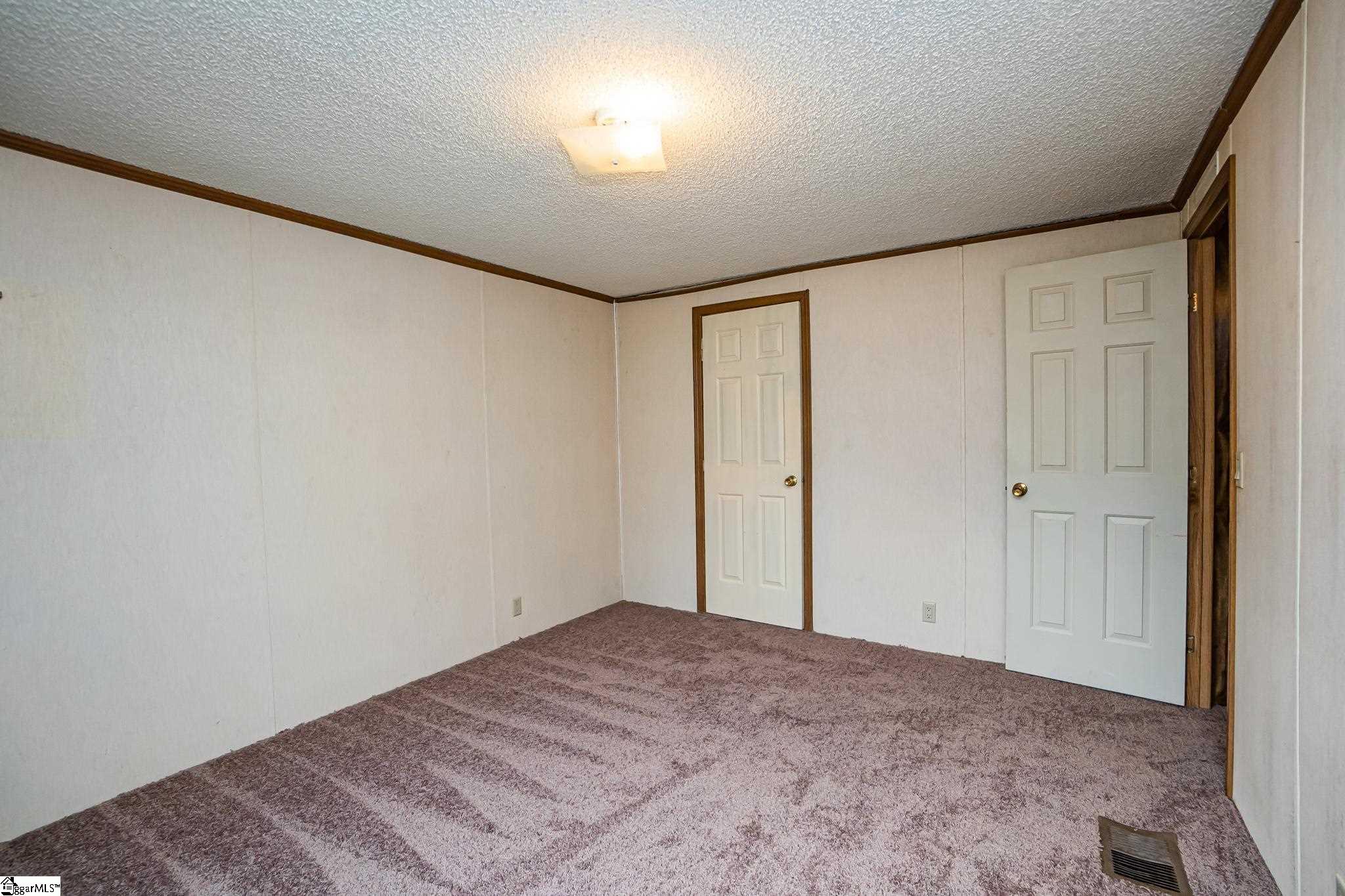 1083 Gilliam Road Greer, SC 29651 - Photo 10 of 26