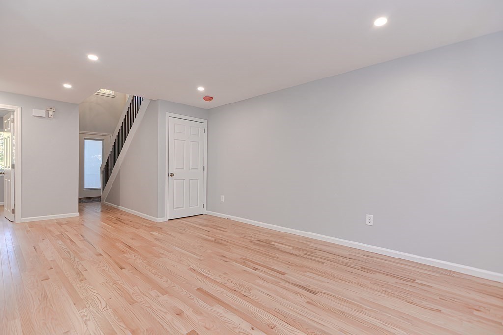 113 Mountain Gate Road, Unit 113 Ashland, MA 01721 - Photo 6 of 26