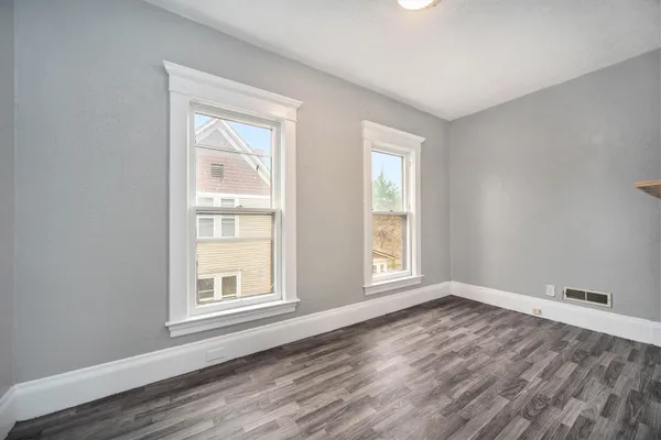 $179,900 | 611 Minor Avenue, Kalamazoo, MI 49008