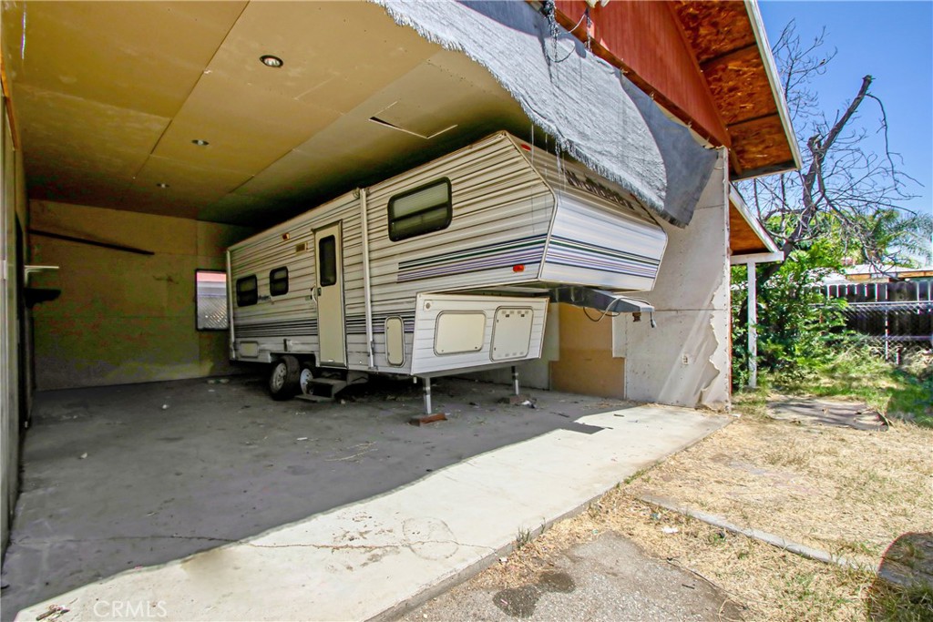 3463 Washington Street Riverside, CA 92504 - Photo 22 of 24 a view of a house with a yard