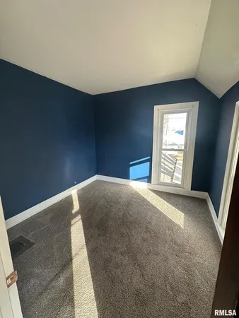 $139,900 | 323 Lincoln Street, Miles, IA 52064