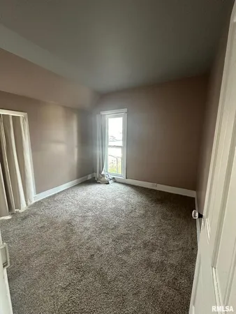 $139,900 | 323 Lincoln Street, Miles, IA 52064