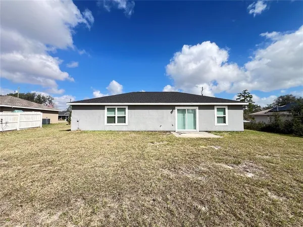 $1,549 | 8 Fisher Loop Course, Ocklawaha, FL 32179