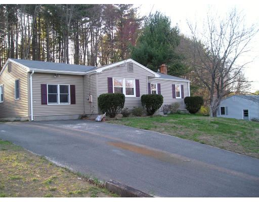 105 Sandy Hill Road Northampton, MA 01062 - Photo 4 of 4