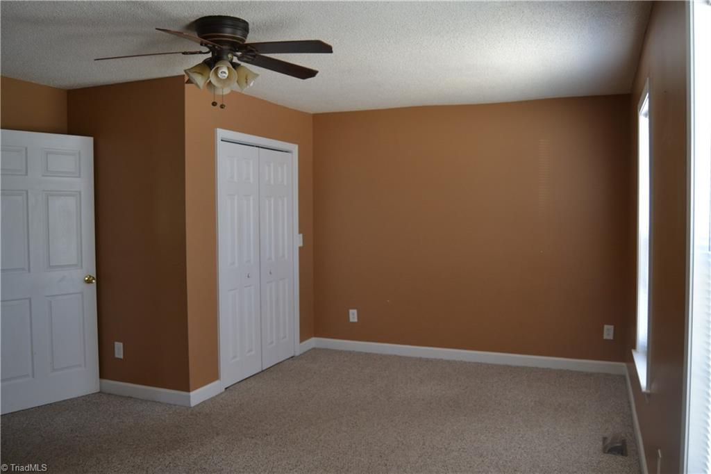 213 Albertson Road Thomasville, NC 27360 - Photo 23 of 27 Gallery Image 23