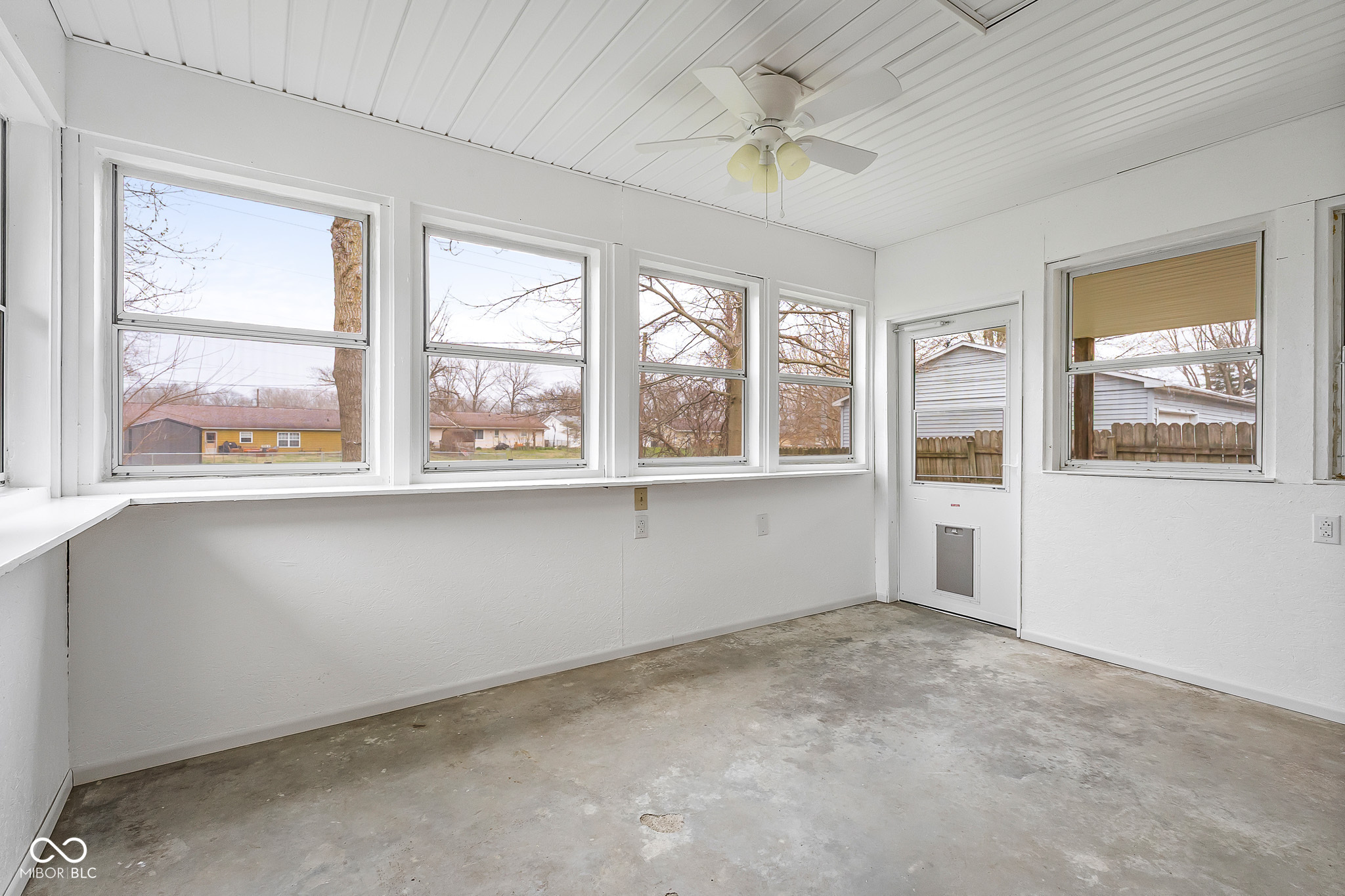 4845 Timbercrest Drive Columbus, IN 47203 - Photo 12 of 42