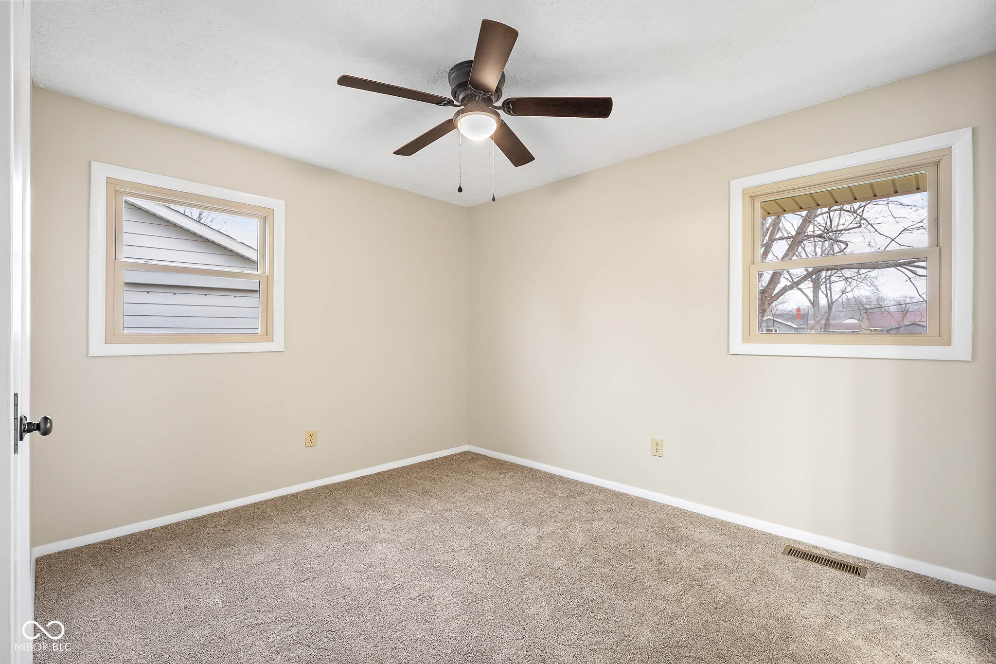 4845 Timbercrest Drive Columbus, IN 47203 - Photo 19 of 42