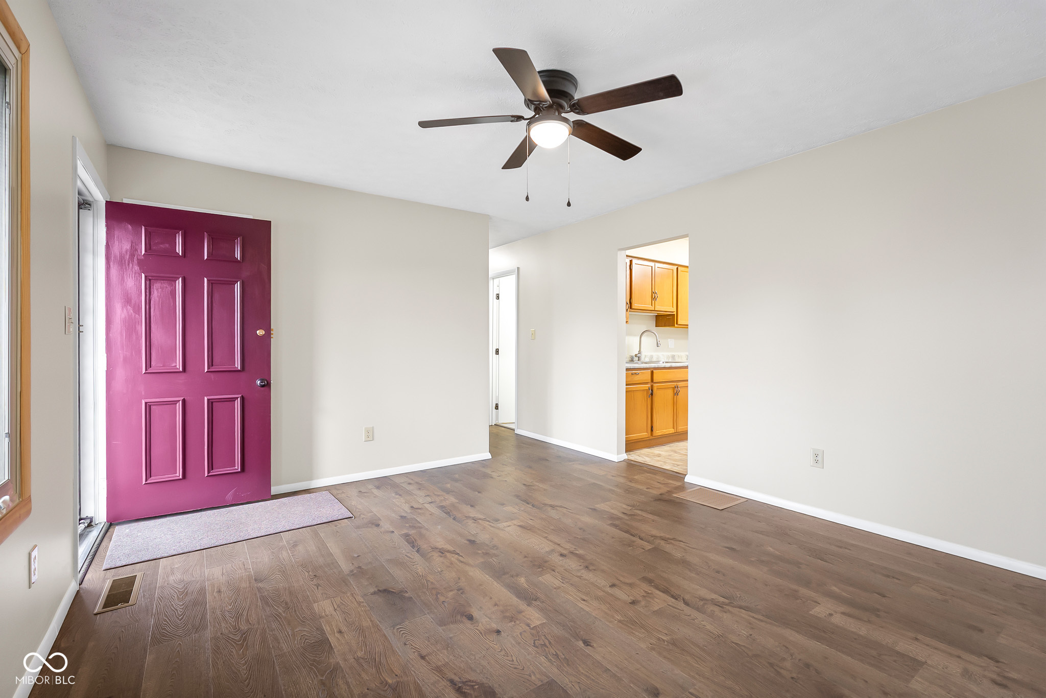 4845 Timbercrest Drive Columbus, IN 47203 - Photo 3 of 42