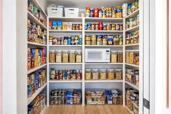 $2,750,000 | 15 La Crescenta Drive, Camarillo, CA 93010