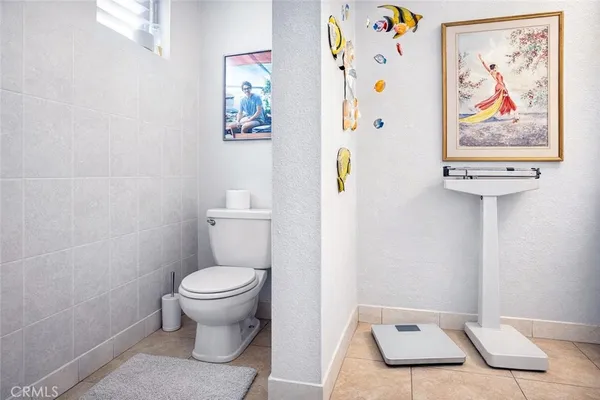 $2,750,000 | 15 La Crescenta Drive, Camarillo, CA 93010