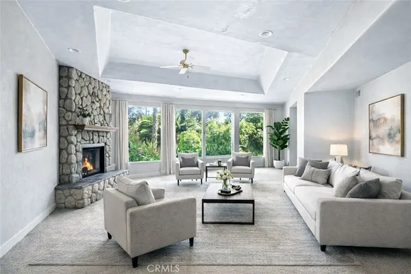 $2,750,000 | 15 La Crescenta Drive, Camarillo, CA 93010