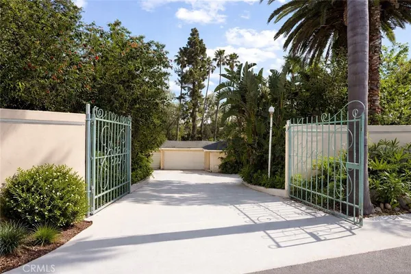 $2,750,000 | 15 La Crescenta Drive, Camarillo, CA 93010