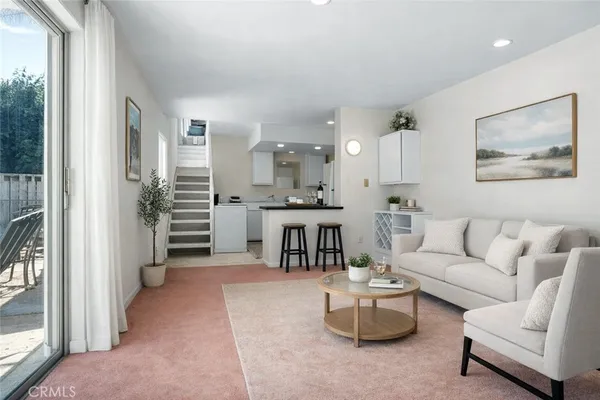 $2,750,000 | 15 La Crescenta Drive, Camarillo, CA 93010