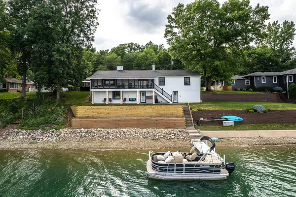 $549,000 | 697 Gilead Shores Drive, Bronson, MI 49028