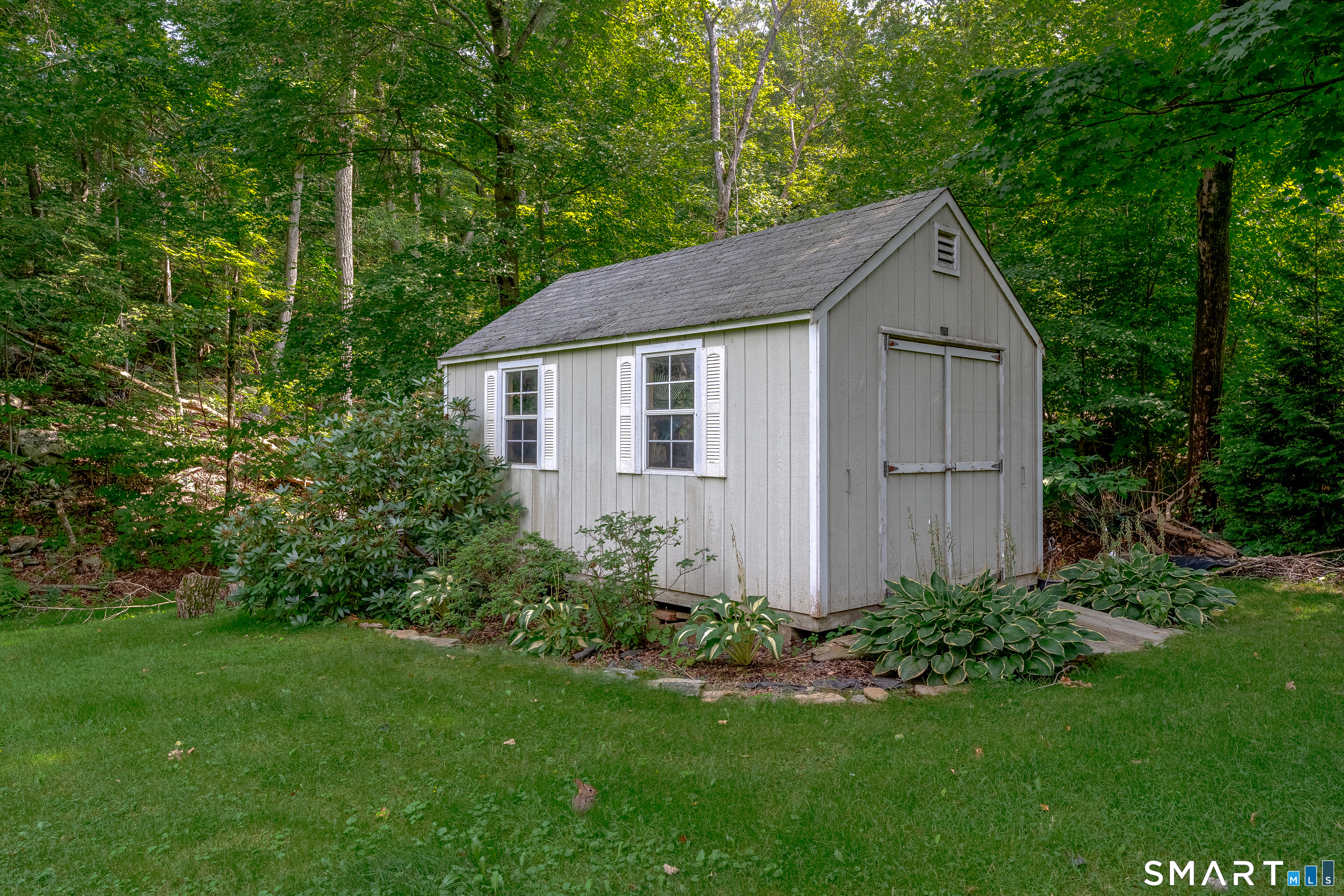 85 Oakcliff Road Middletown, CT 06457 - Photo 21 of 40 spacious shed