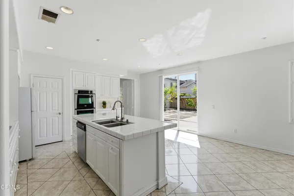 $1,125,000 | 3554 Dunkirk Drive, Oxnard, CA 93035