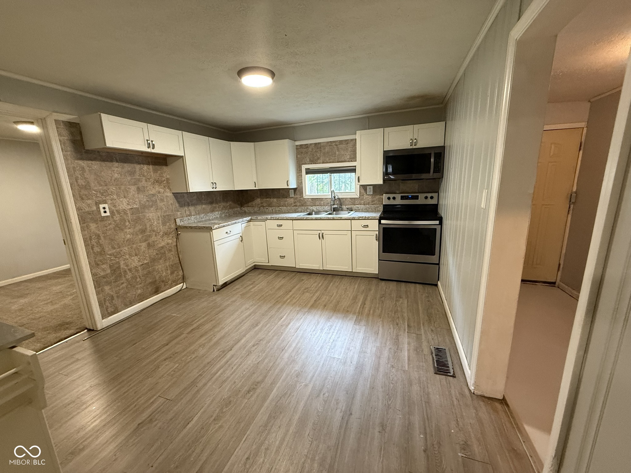 1414 Maple Avenue Terre Haute, IN 47804 - Photo 5 of 9